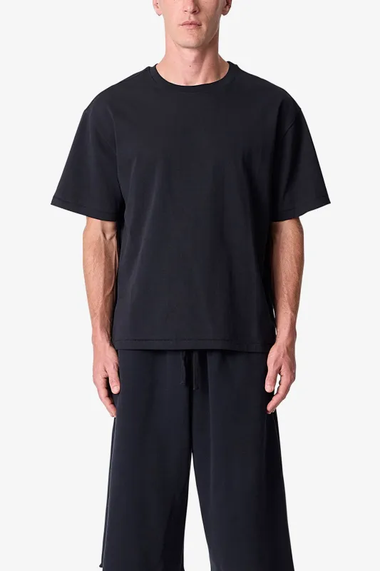 Relaxed Tee - Black made by MNML