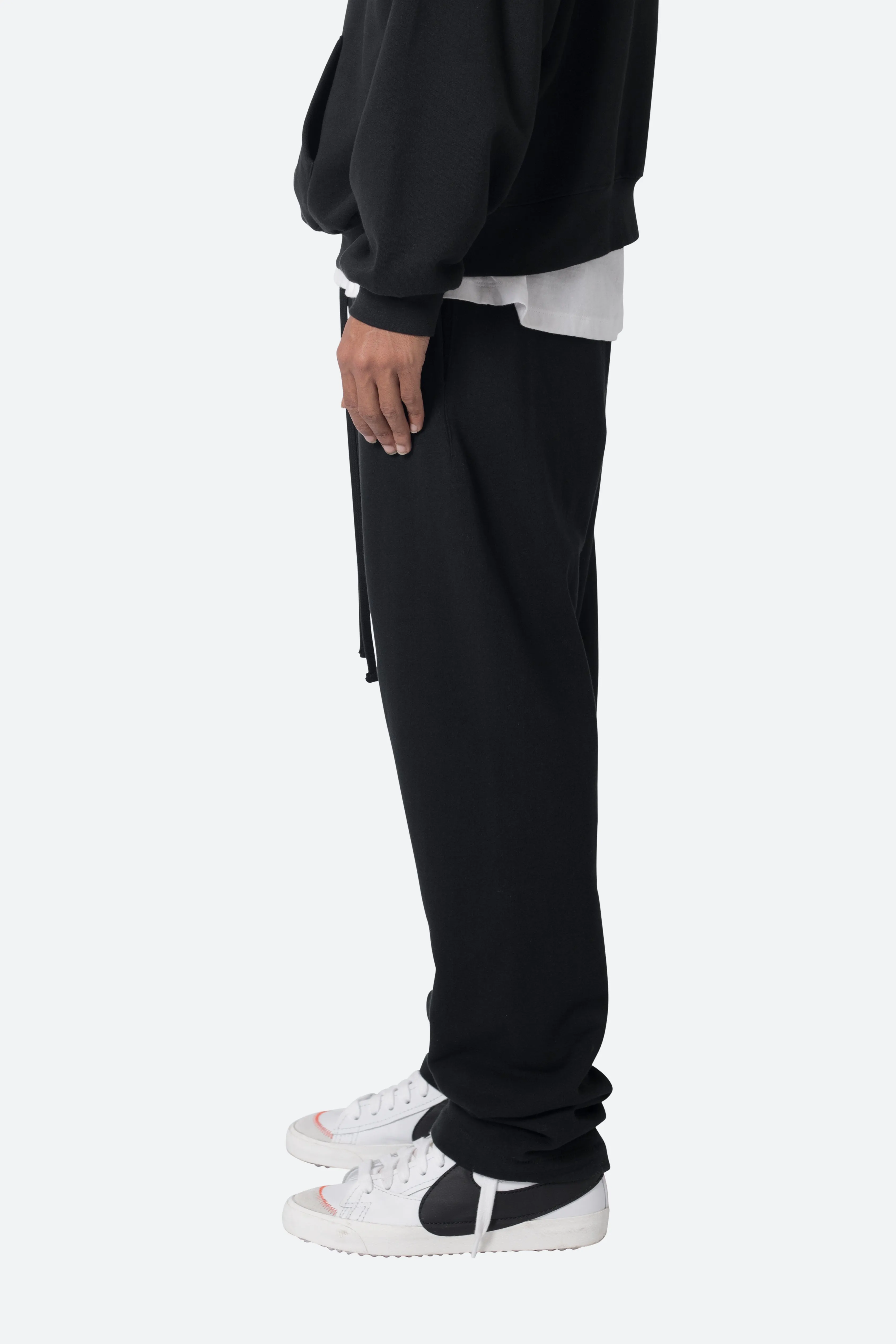 Relaxed Every Day Sweatpants - Black sold by MNML product image thumbnail 4