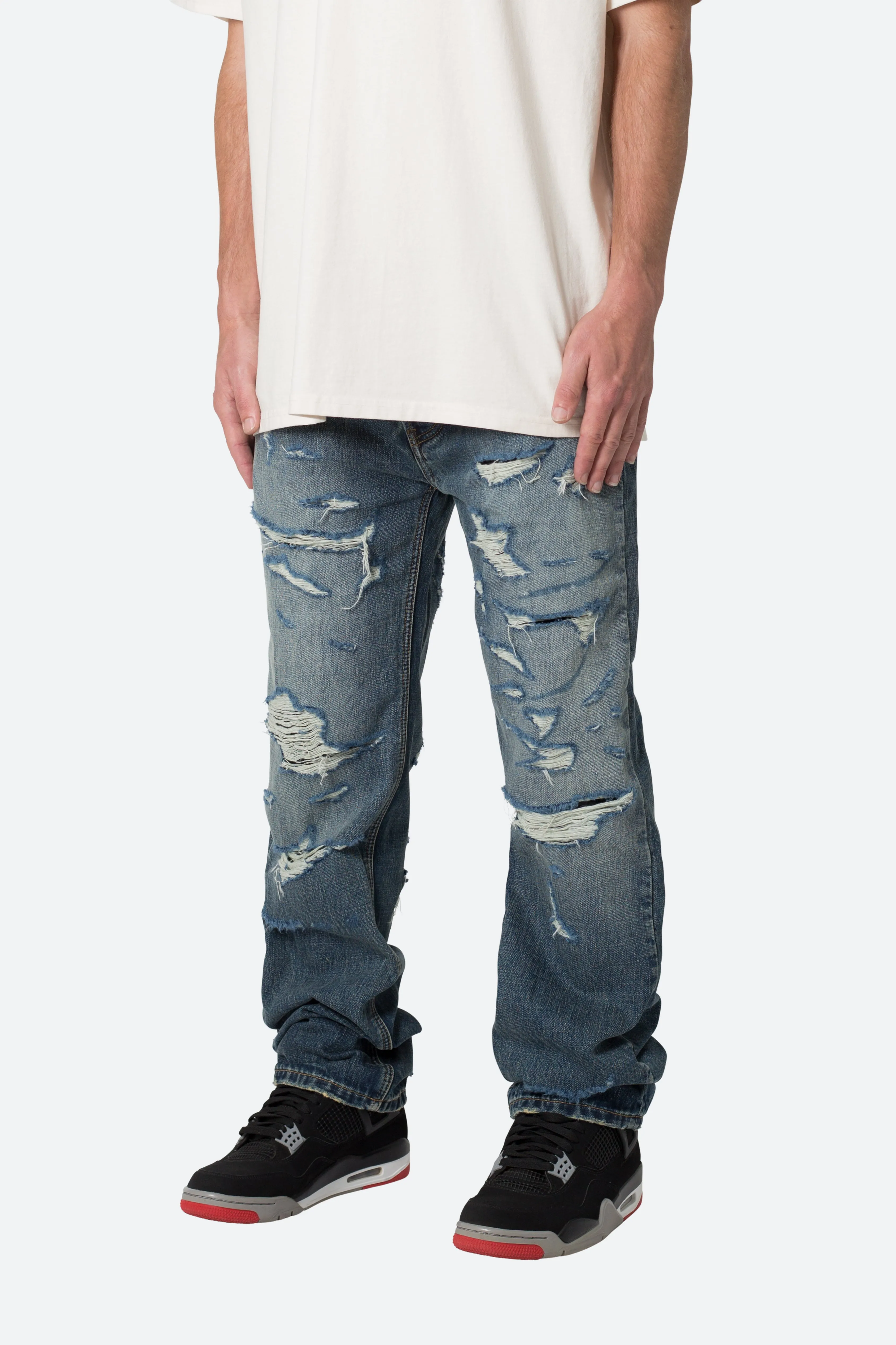 V567 Baggy Destroyed Denim - Blue sold by MNML product image thumbnail 3