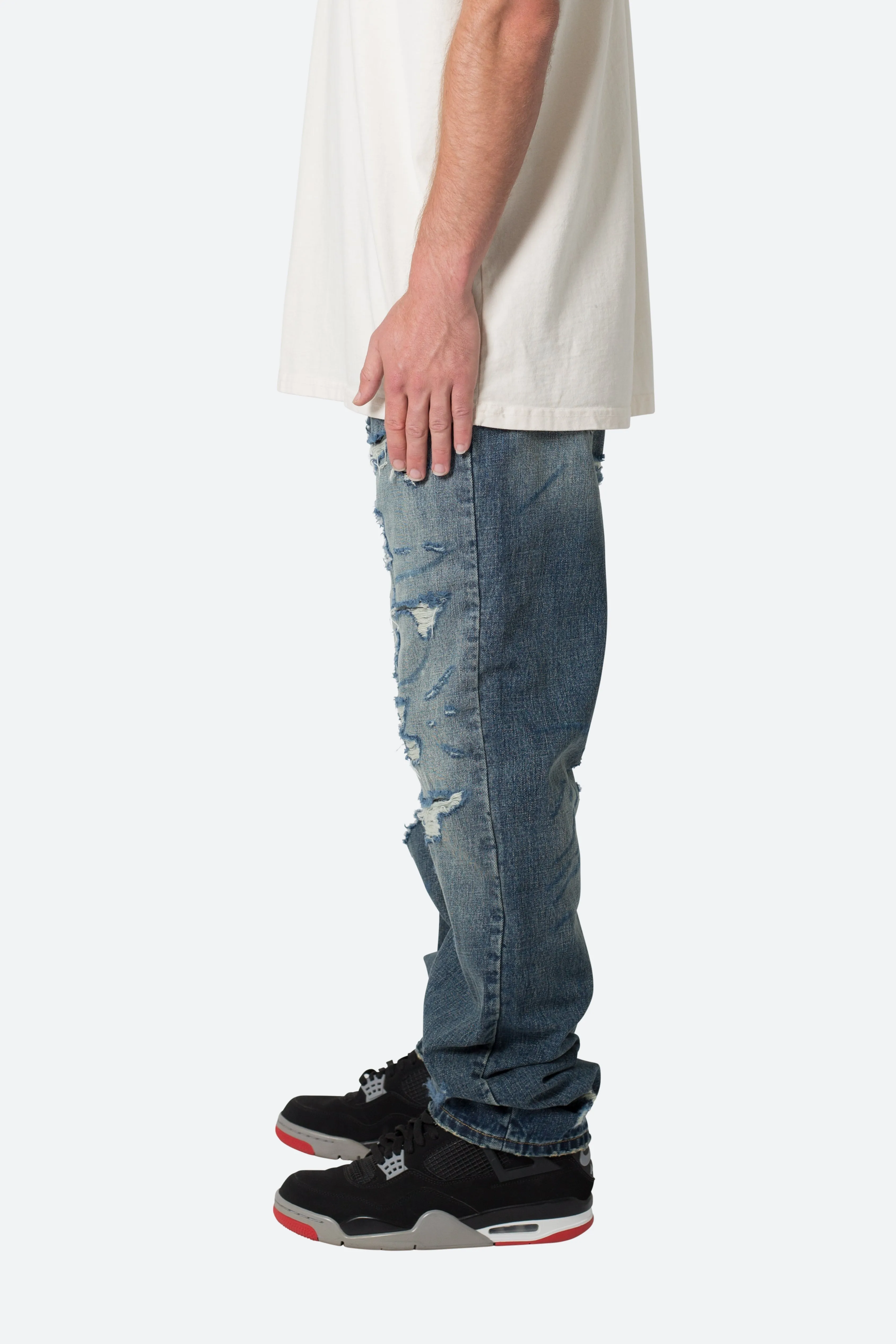V567 Baggy Destroyed Denim - Blue sold by MNML product image thumbnail 4