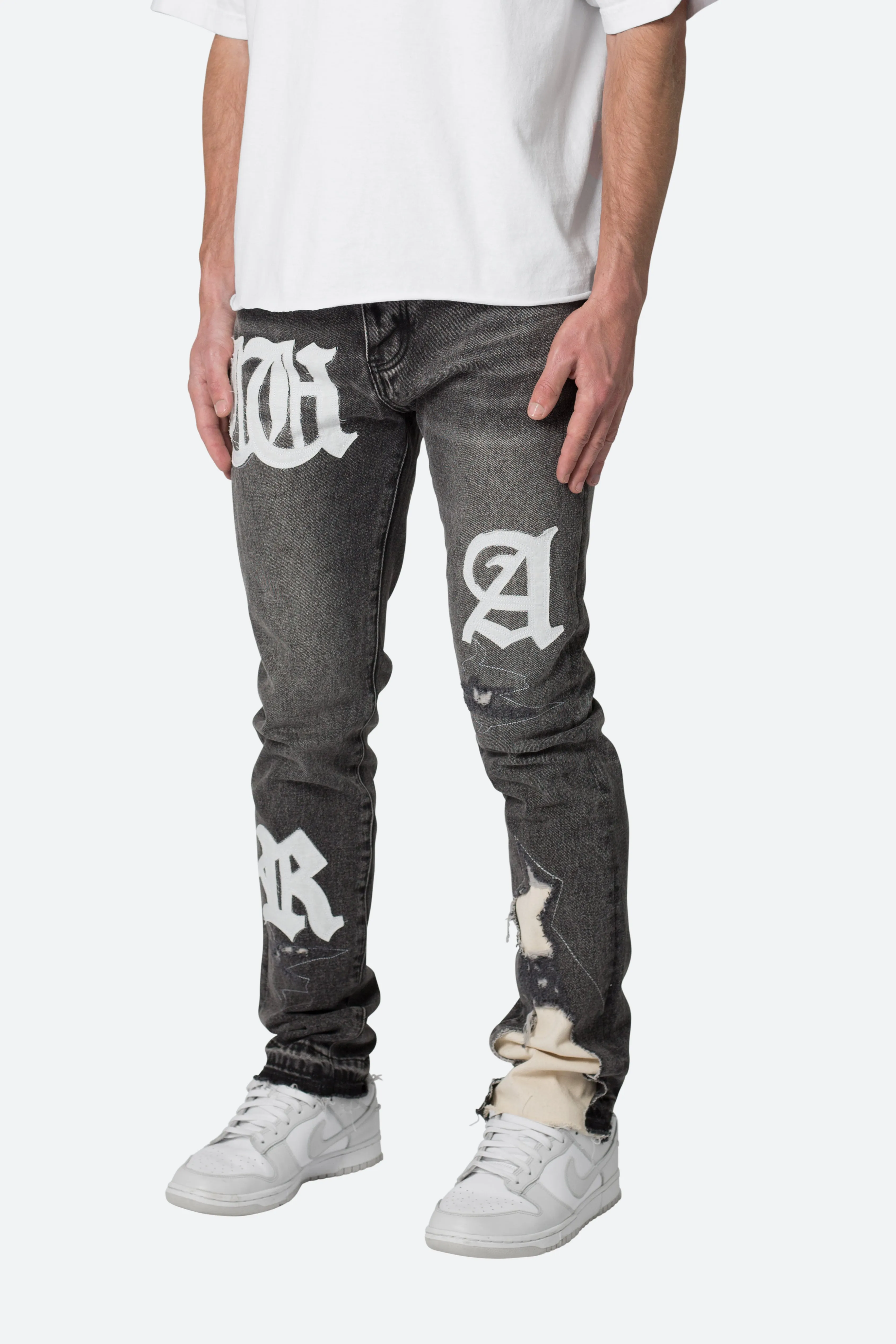 D198 War Straight Denim - Black/White sold by MNML product image thumbnail 3