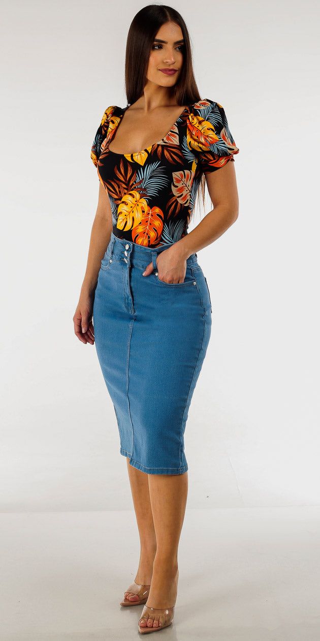 High Rise Light Blue Denim Pencil Skirt with Floral Short Sleeve Black Top sold by Moda