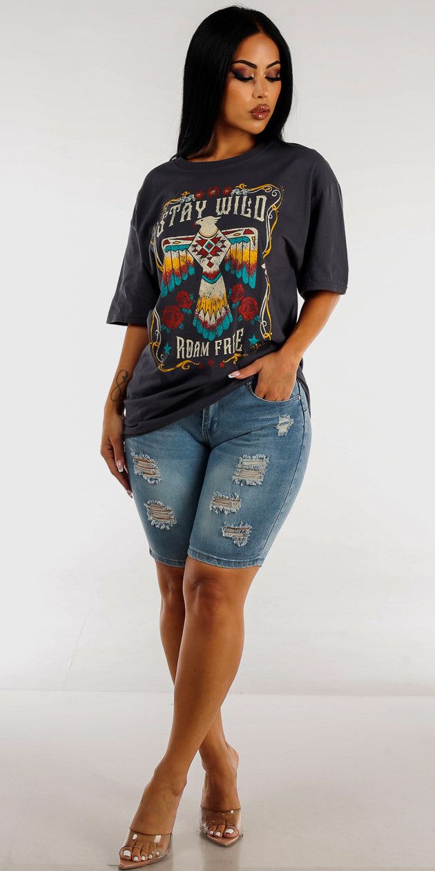 Levantacola Ripped Bermuda Shorts with Charcoal Short Sleeve Oversized Graphic T-Shirt sold by Moda
