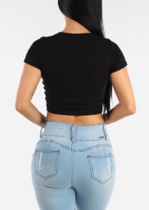 Short Sleeve Basic Crewneck Crop Top Black sold by Moda