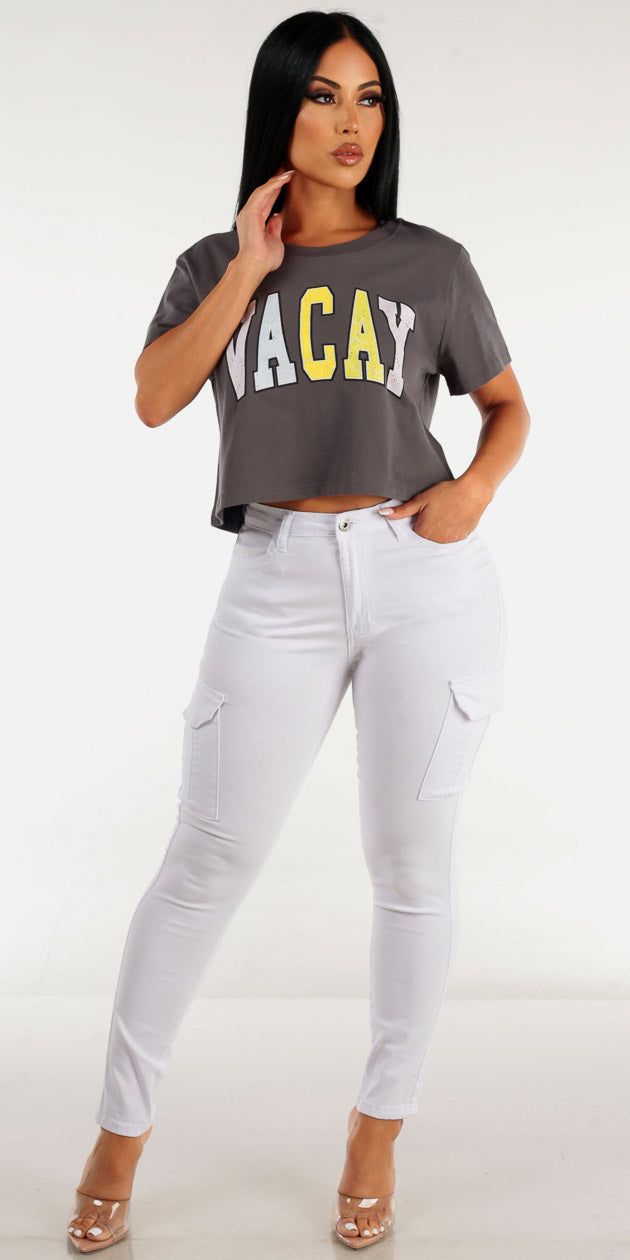 White High Stretch Cargo Skinny Jeans with Grey Cropped Short Sleeve Graphic Tee sold by Moda