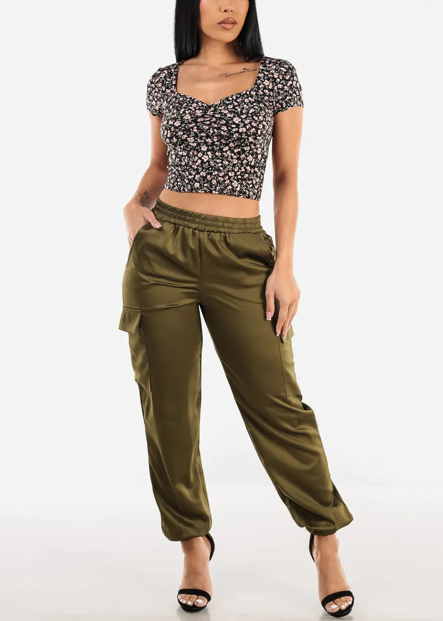 Short Sleeve Sweetheart Neckline Floral Crop Top Black sold by Moda product image thumbnail 2