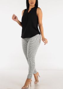 Black Sleeveless Half Button Up Blouse sold by Moda