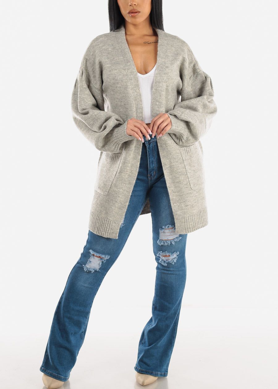 White Long Sleeve Collared Vneck Crop Top sold by Moda product image thumbnail 2