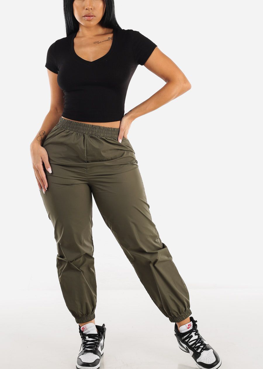 Basic V Neck Ribbed Crop Top Black sold by Moda product image thumbnail 2