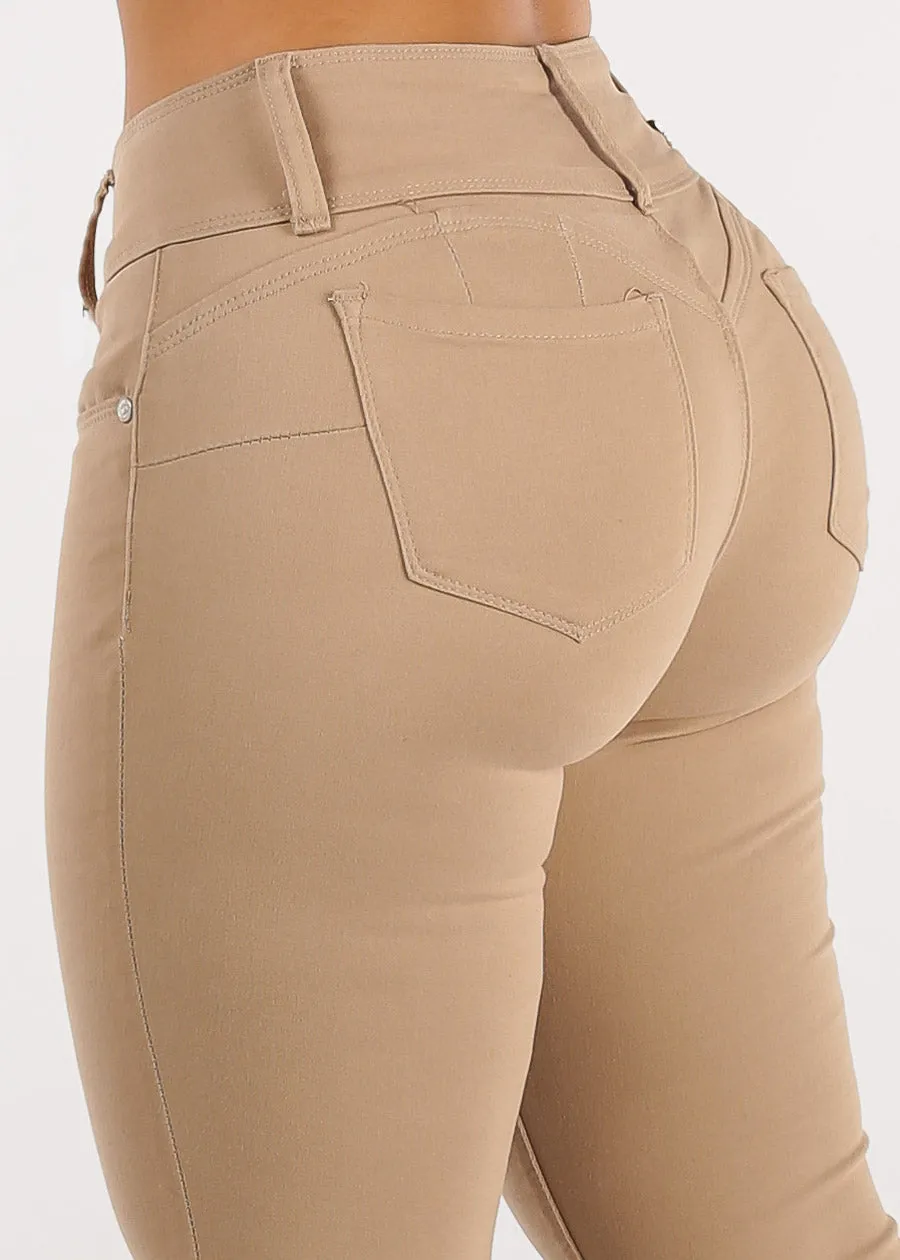 Mid Rise Levantacola Khaki Skinny Jeans sold by Moda