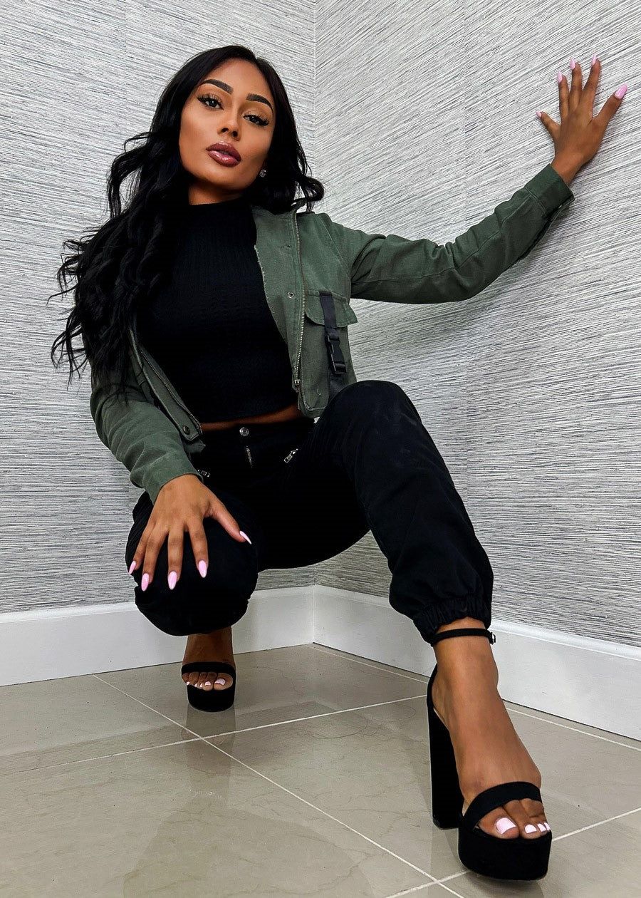 Long Sleeve Cropped Cotton Twill Cargo Jacket Olive sold by Moda product image thumbnail 2