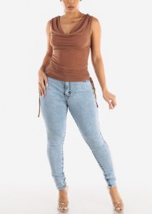 Classic 1 Button High Waisted Acid Wash Skinny Jeans sold by Moda