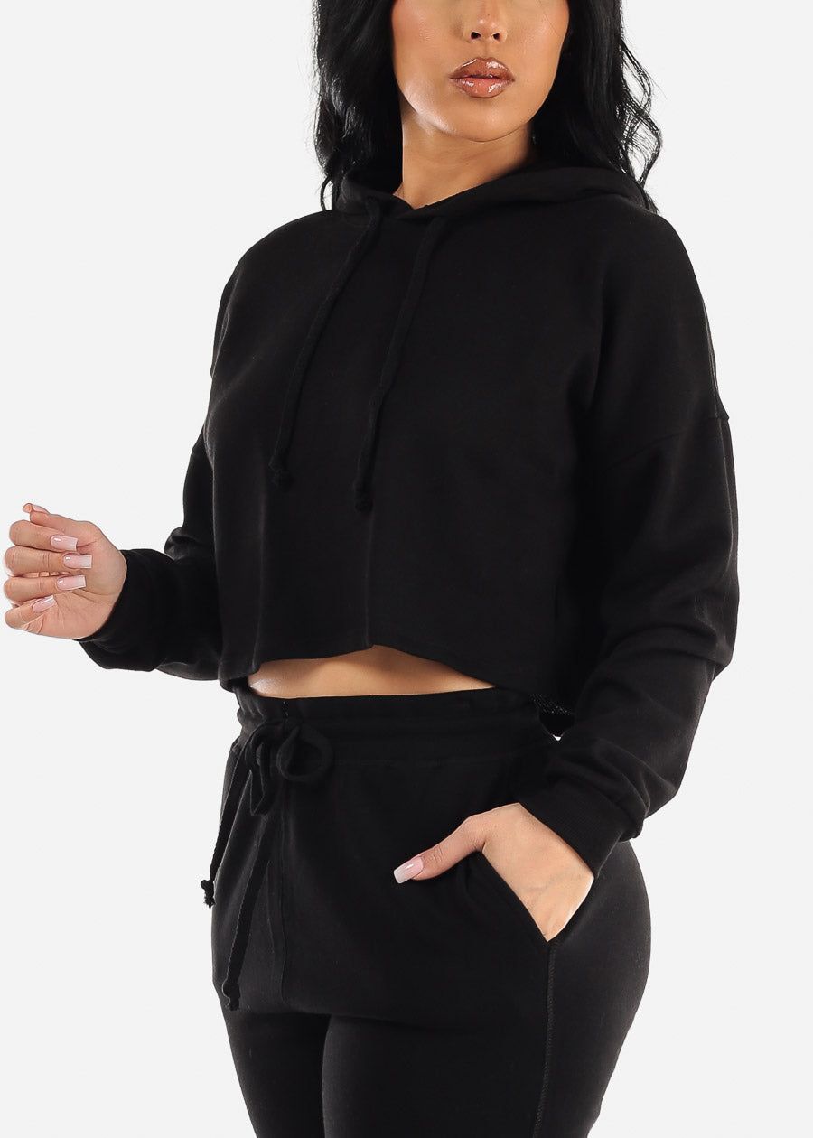 Black Long Sleeve Fleece Cropped Hoodie sold by Moda