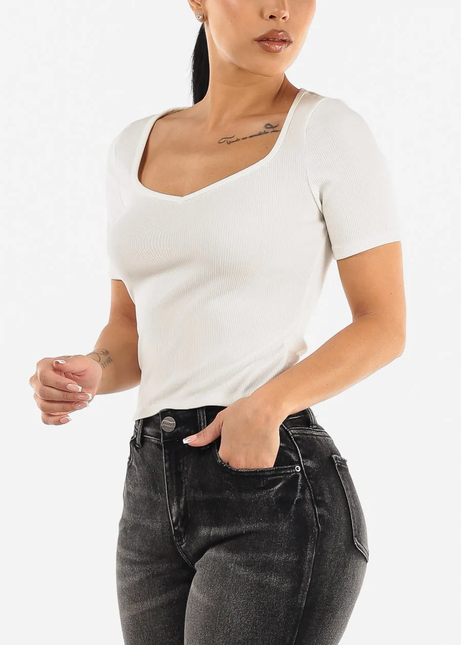 Vneck Short Sleeve White Top sold by Moda