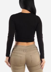 Ribbed Crewneck Long Sleeve Black Crop Top sold by Moda