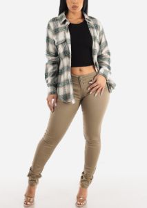 Ribbed Crewneck Long Sleeve Black Crop Top sold by Moda