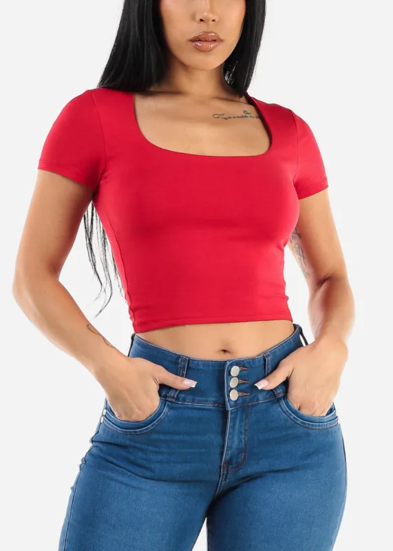 Short Sleeve Square Neck Crop Top Red sold by Moda