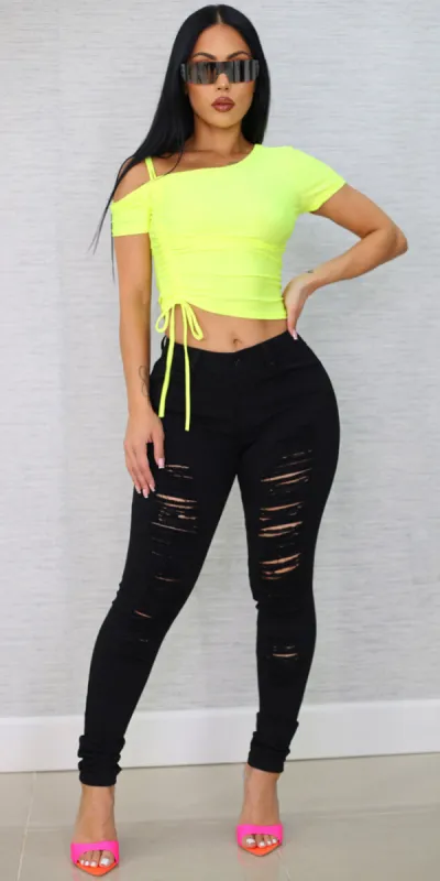 Ruched Ripped Skinnies Look sold by Moda