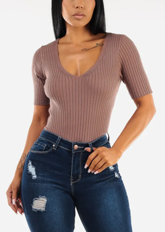 Short Sleeve V-Neck Rib Knit Sweater Top Mocha sold by Moda