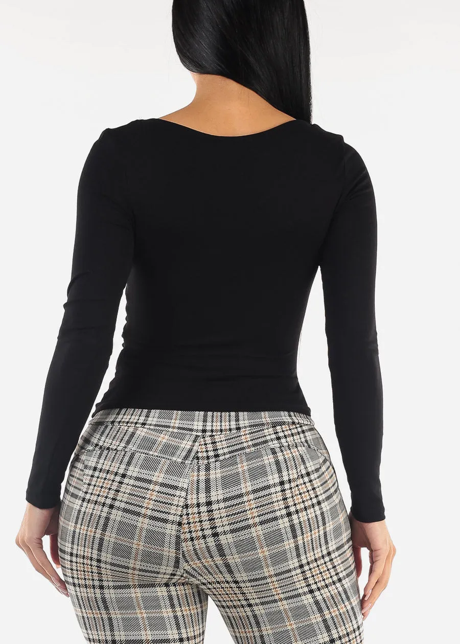 Long Sleeve Vneck Black Top w Ruched Sides sold by Moda product image thumbnail 4