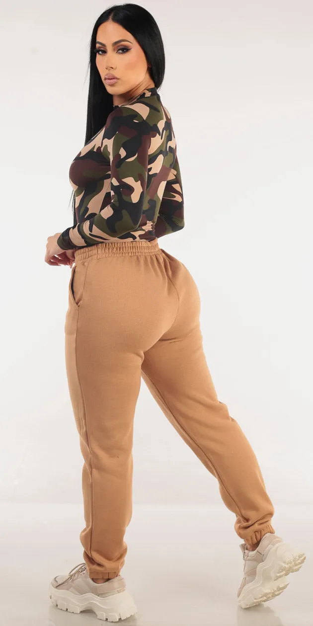 Camo Fleece Jogger Look sold by Moda product image thumbnail 2