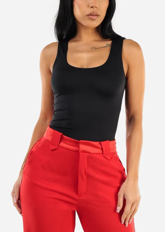 Sleeveless Double Layered Scoop Neck Black Top sold by Moda