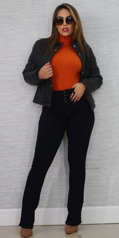 Quilted Butt Lift Bootcut Trio sold by Moda