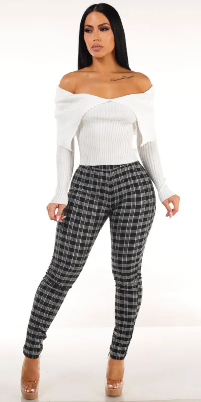 White Plaid Skinny Pants Combo sold by Moda