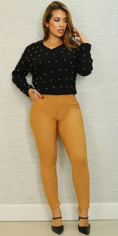 Black Butt Lift Pants Outfit sold by Moda