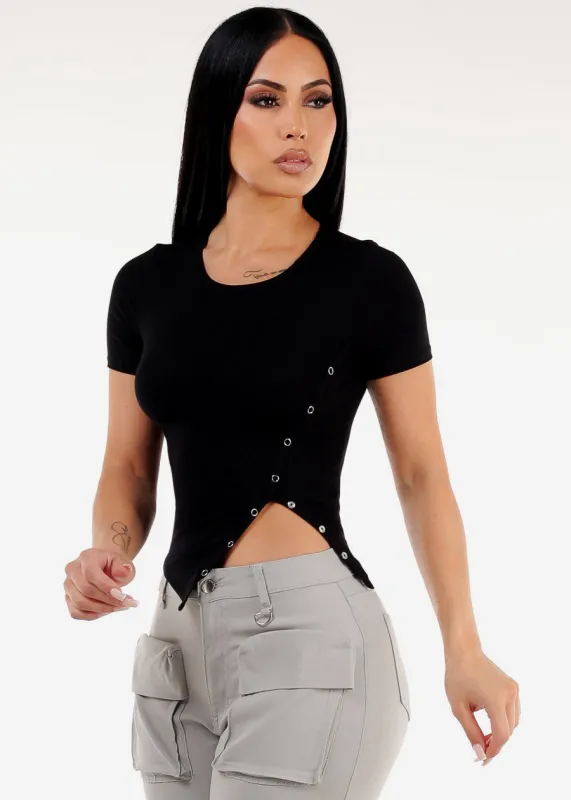 Black Short Sleeve Ribbed Top w Side Snap Cut Out sold by Moda