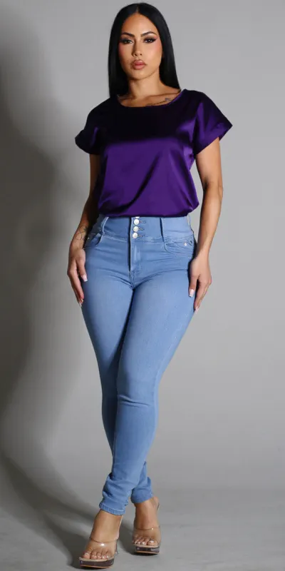 Purple Levantacola Skinnies Look sold by Moda