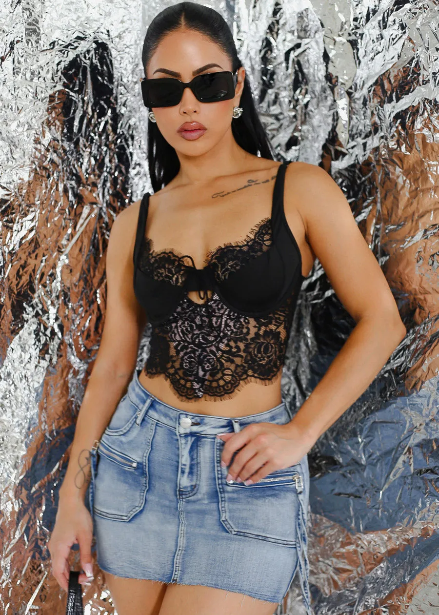 Sleeveless Sweetheart Neckline Lace Crop Top Black sold by Moda