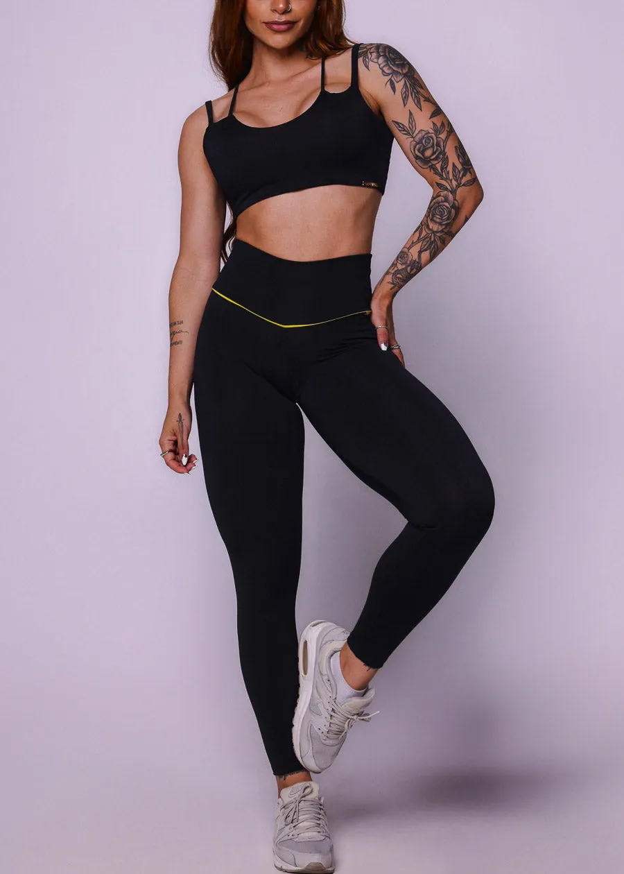 MADE IN BRAZIL Butt Lift Scrunch Leggings Snake Black sold by Moda product image thumbnail 5