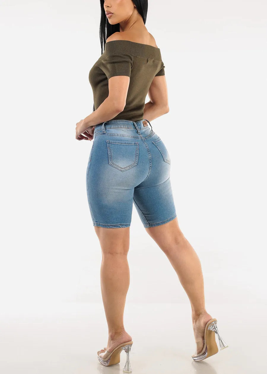 Stretchy Mid Rise Denim Bermuda Shorts Light Blue sold by Moda product image thumbnail 5