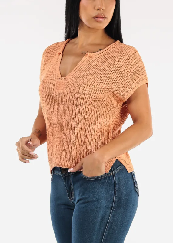 Short Sleeve Split Neck Knitted Top Peach sold by Moda