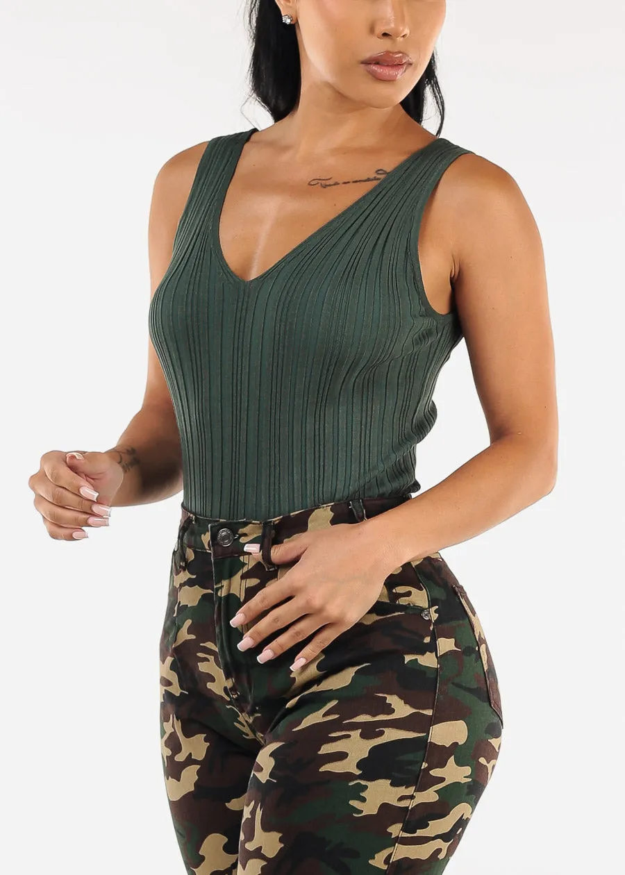 Sleeveless Vneck Knitted Stretch Top Green sold by Moda product image thumbnail 5