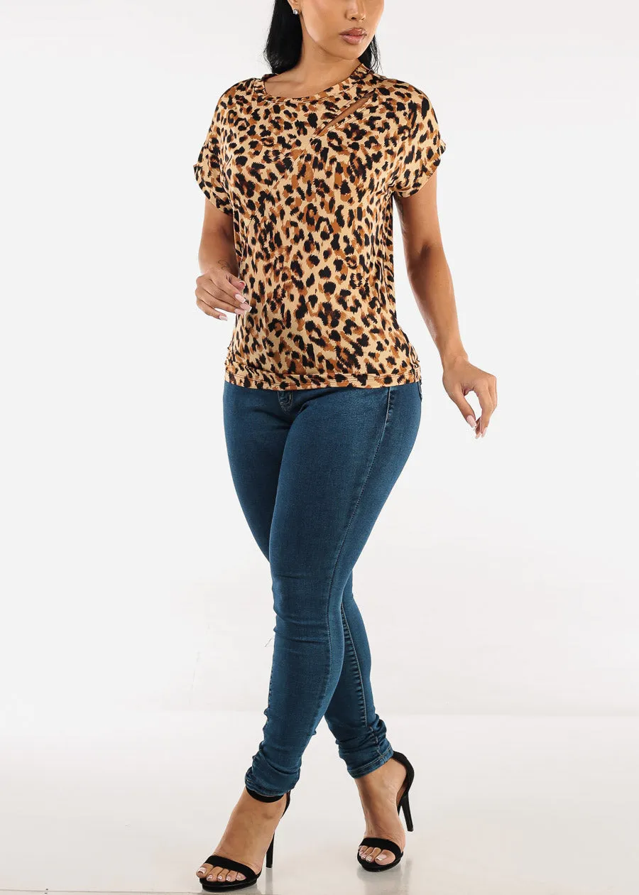 Short Sleeve Round Neck Stretchy Animal Print Blouse sold by Moda product image thumbnail 2