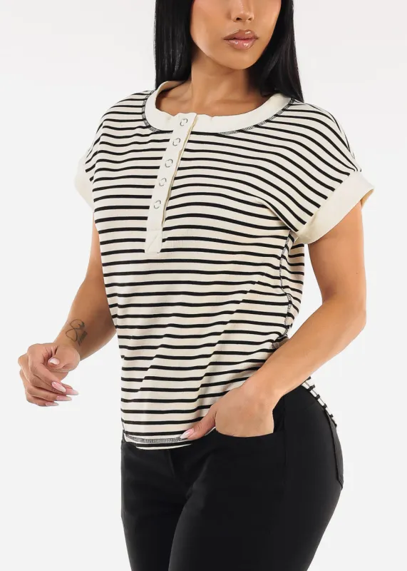Short Sleeve Half Button Up Stripe Stretch Top Black & White sold by Moda