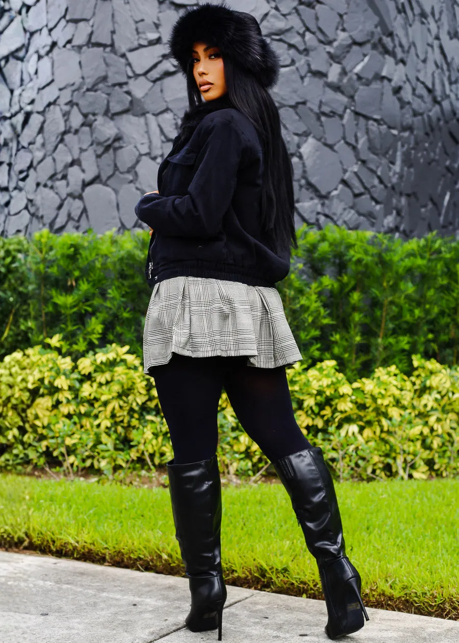 Pleated Plaid Mini Skirt Black sold by Moda product image thumbnail 3