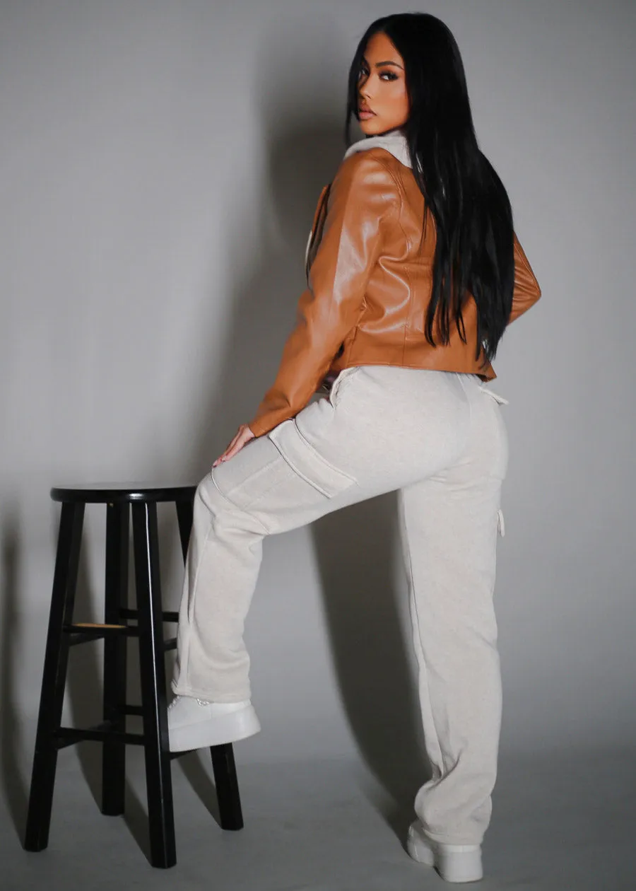 High Waist Relaxed Fit Utility Fleece Sweatpants Heather Beige sold by Moda product image thumbnail 5