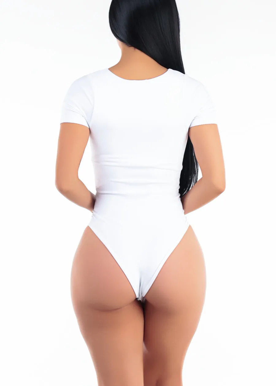 White Short Sleeve Scoop Neck Stretch Bodysuit sold by Moda product image thumbnail 4