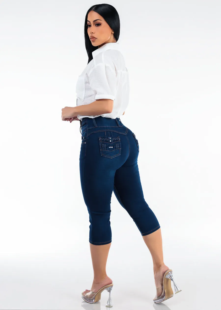 White Levantacola Capris Set sold by Moda