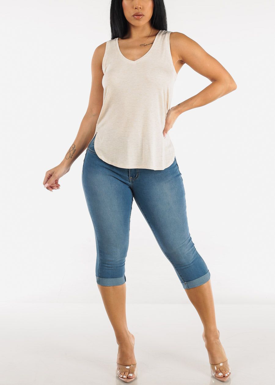 Mid Rise Butt Lifting Cuffed Denim Capris Med Blue sold by Moda product image thumbnail 2