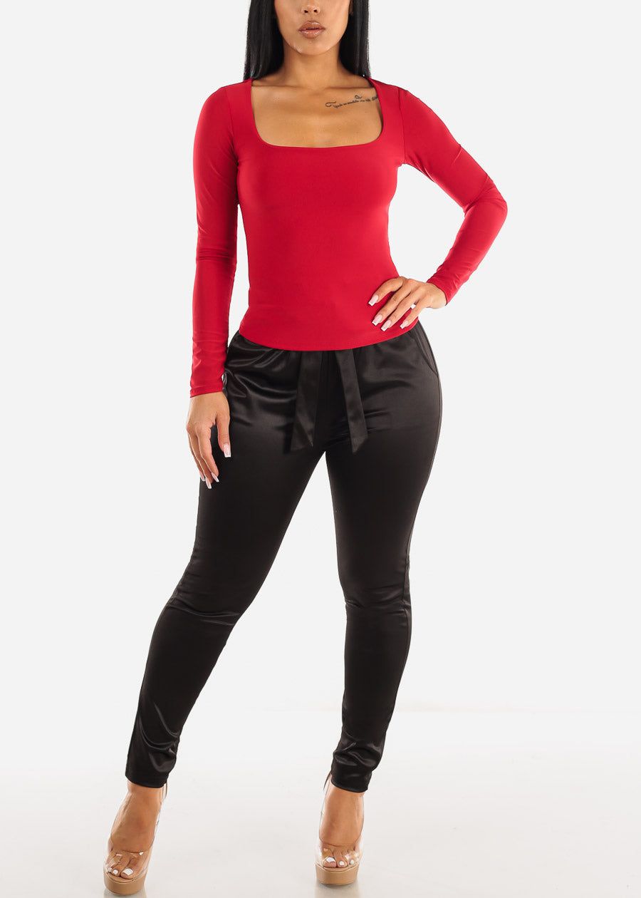 Red Long Sleeve Square Neck Fitted Top sold by Moda product image thumbnail 4