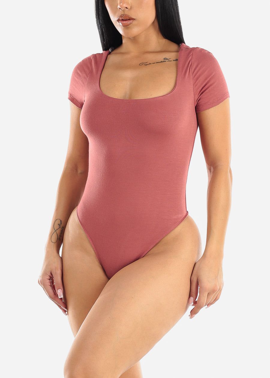 Short Sleeve Scoop Neck Double Layered Bodysuit Mauve sold by Moda
