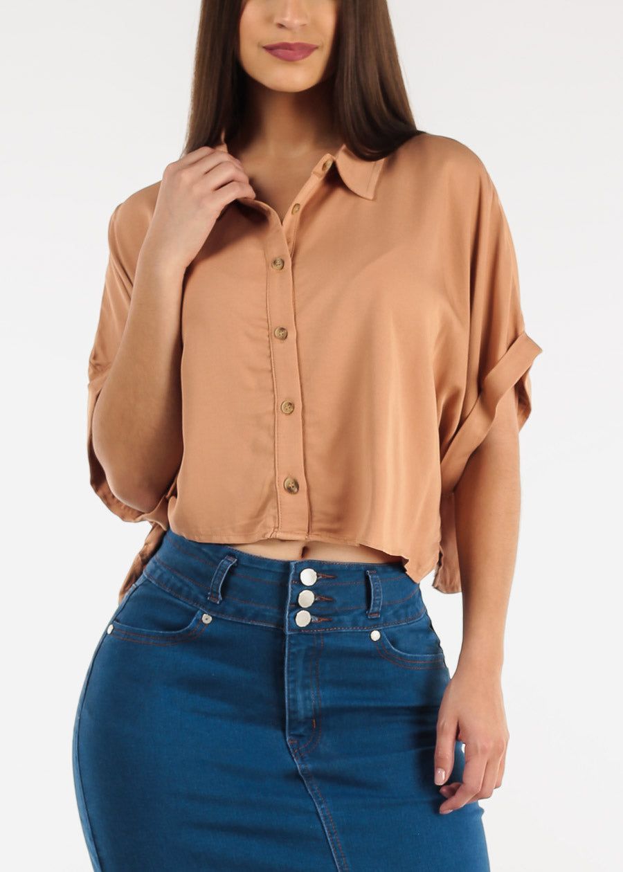 Cropped Short Sleeve Button Down Shirt Camel sold by Moda