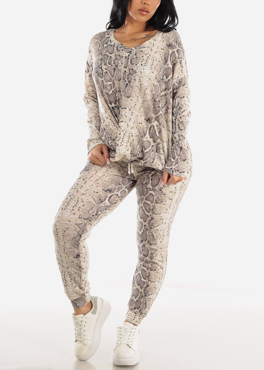 High Drawstring Waist Snake Print Jogger Pants sold by Moda product image thumbnail 2