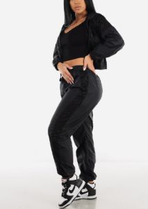 Black V Neck Short Sleeve Ribbed Crop Top sold by Moda