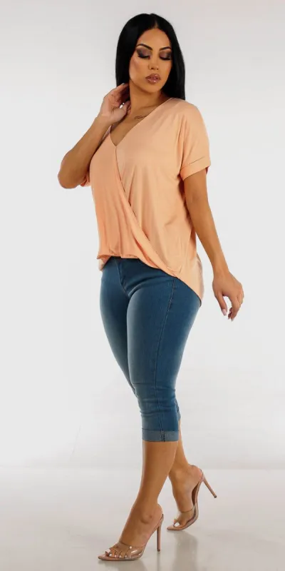 Med Wash Butt Lifting Cuffed Denim Capris with Peach Surplice Tunic Top sold by Moda
