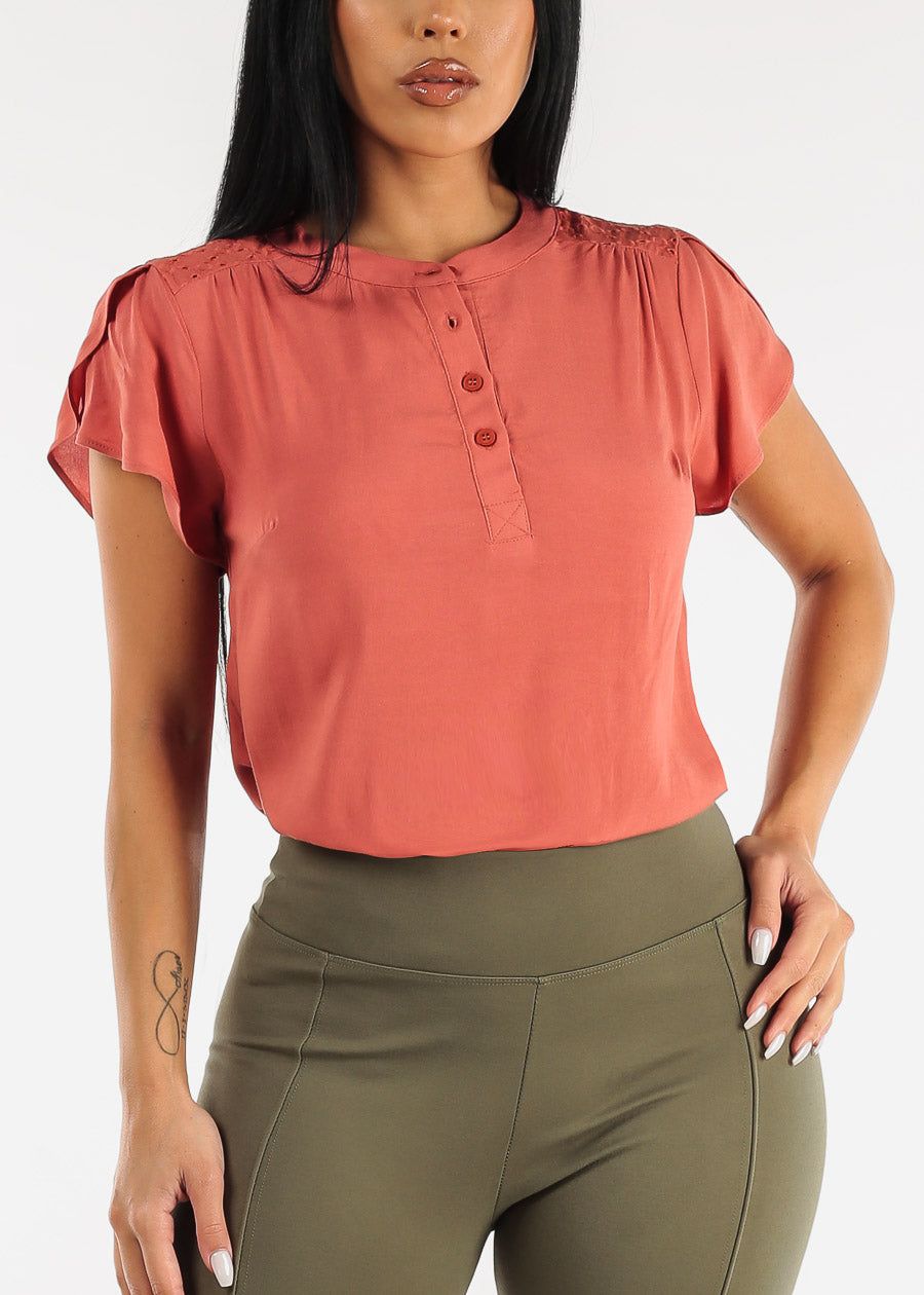 Short Sleeve Half Button Up Blouse Brick sold by Moda